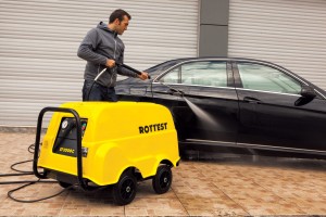 Sicak-Sulu-Oto-Yikama-300x200